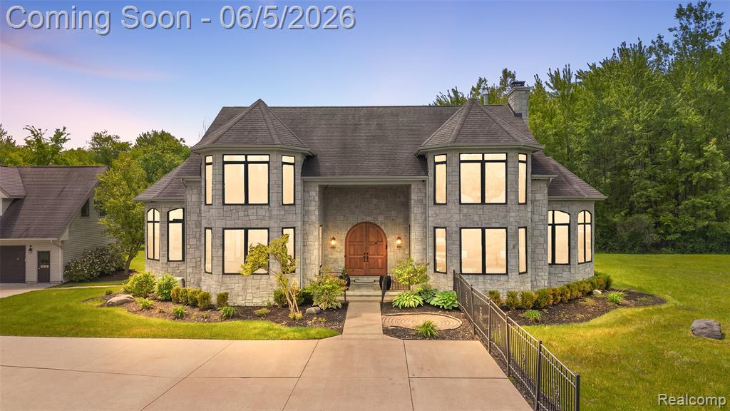 62502 Wayfaring Road Ray, MI 48096 - Photo 2 of 93