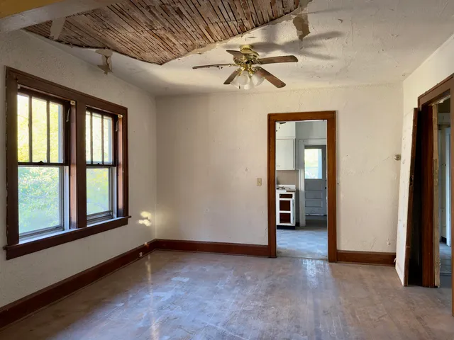 $85,000 | 2228-2230 10th Street, Rockford, IL 61104