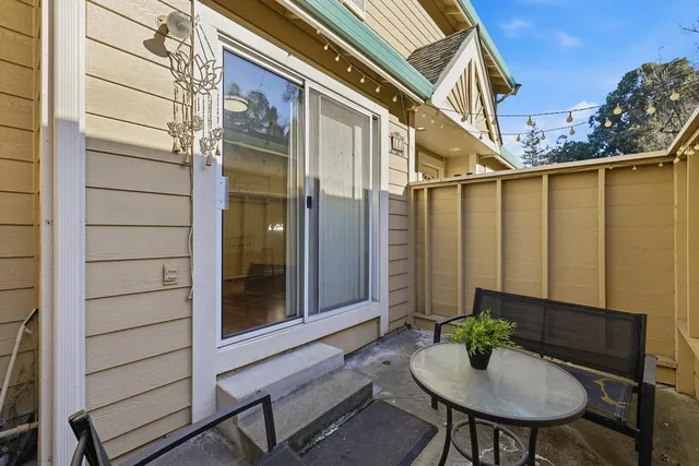 $599,000 | 122 Vista Hermosa, Walnut Creek, CA 94597