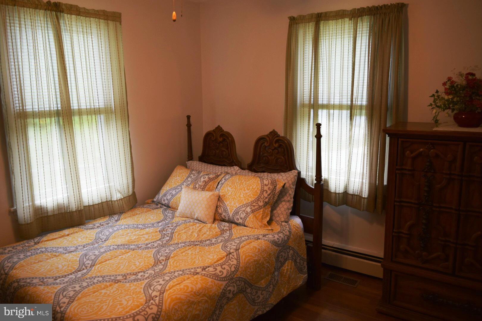 4918 Braddock Road Temple Hills, MD 20748 - Photo 16 of 30 Bedroom