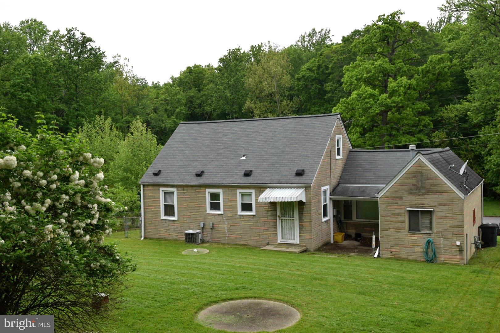 4918 Braddock Road Temple Hills, MD 20748 - Photo 25 of 30 Exterior (Rear)