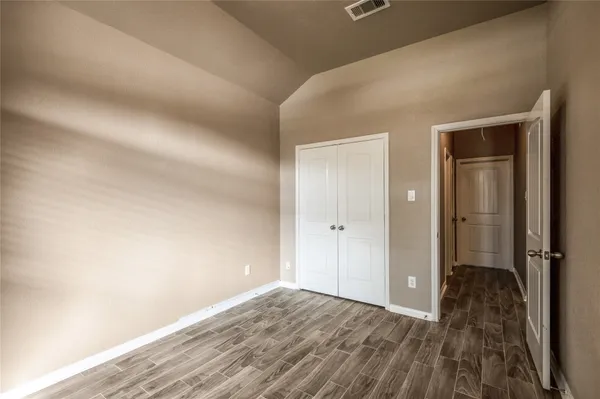 $2,350 | 3206 Granite Gate Lane, Dickinson, TX 77539