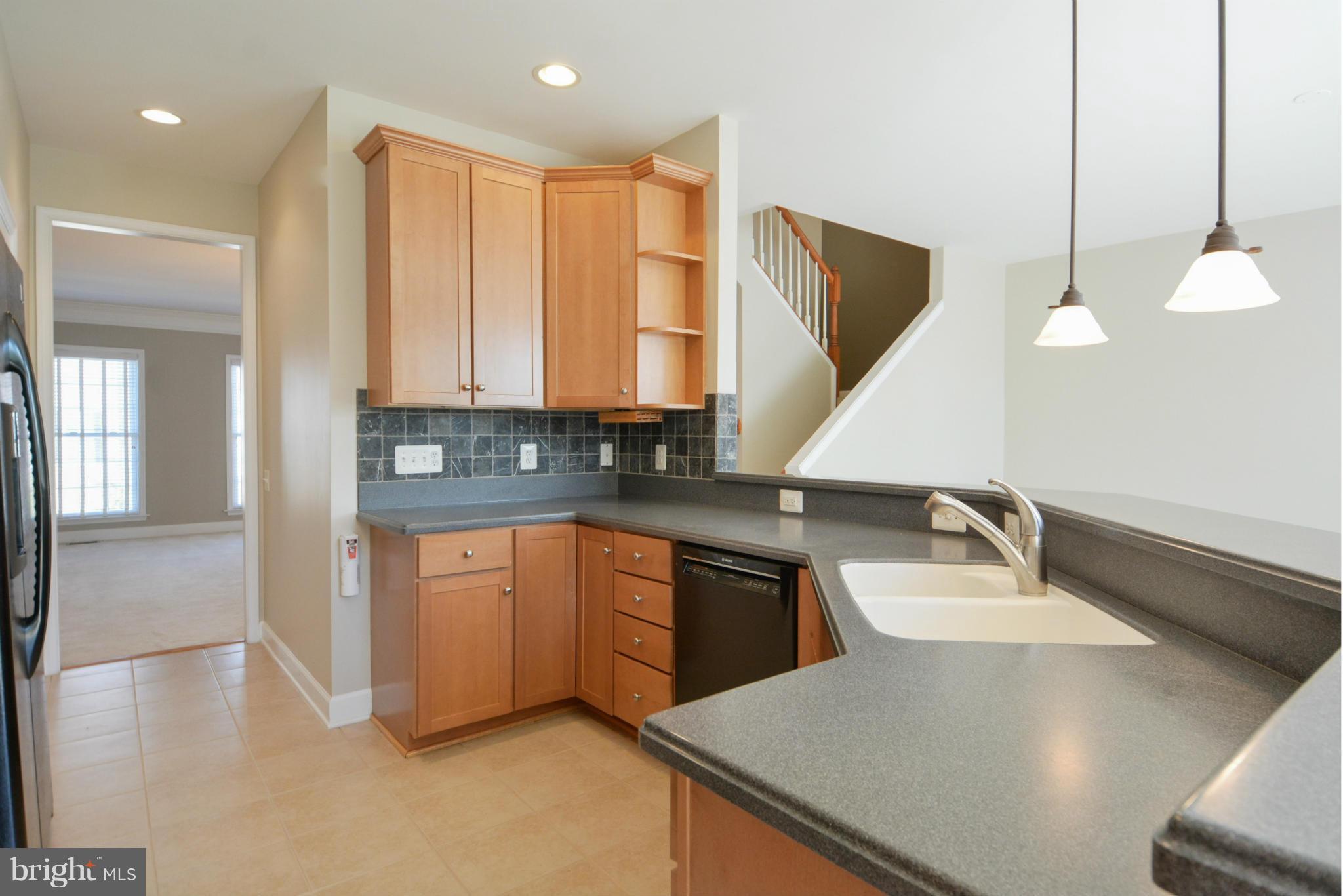 9285 Laurel Ridge Crossing Road Lorton, VA 22079 - Photo 24 of 26 Kitchen