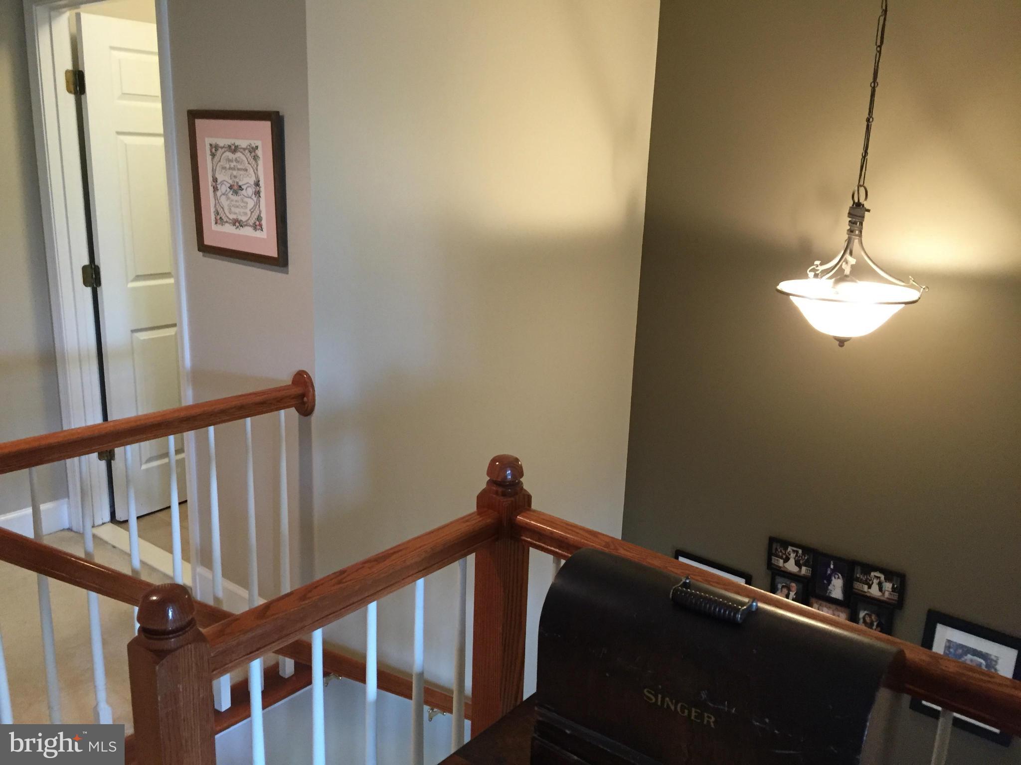 9285 Laurel Ridge Crossing Road Lorton, VA 22079 - Photo 9 of 26 Interior (General)