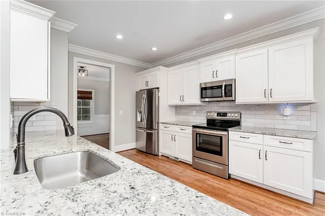 $515,000 | 8876 Belews Ridge Road, Stokesdale, NC 27357