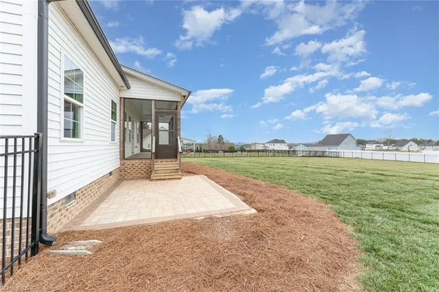 $515,000 | 8876 Belews Ridge Road, Stokesdale, NC 27357