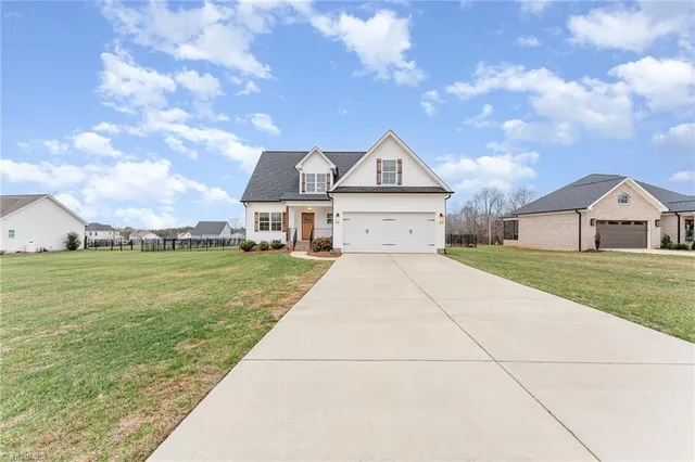 $515,000 | 8876 Belews Ridge Road, Stokesdale, NC 27357