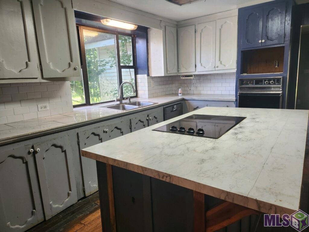 9435 Pettit Road Baker, LA 70714 - Photo 10 of 27 Gallery Image 10