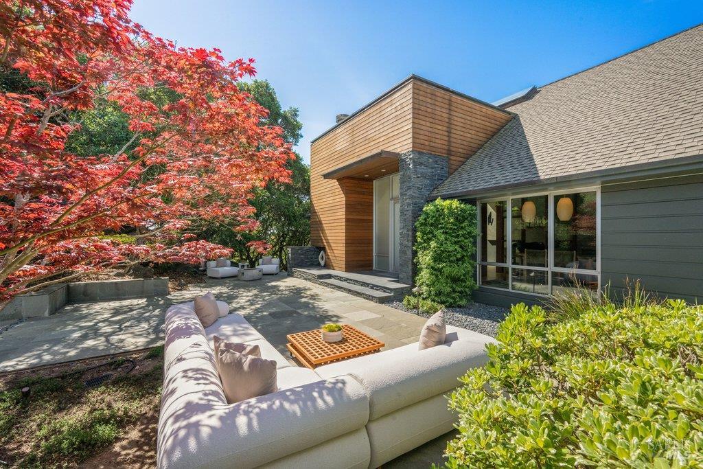 103 Reed Ranch Road Tiburon, CA 94920 - Photo 7 of 89