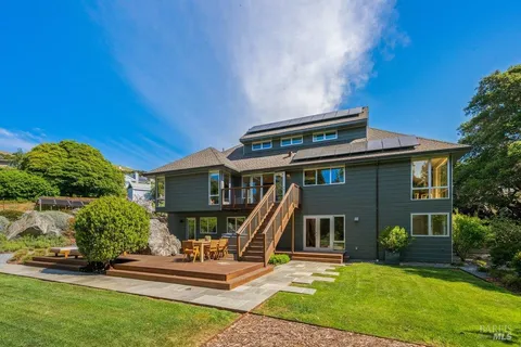 $4,750,000 | 103 Reed Ranch Road, Tiburon, CA 94920