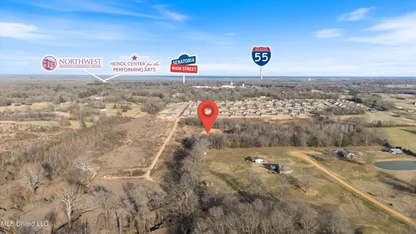 $525,000 | Summer Lane, Senatobia, MS 38668