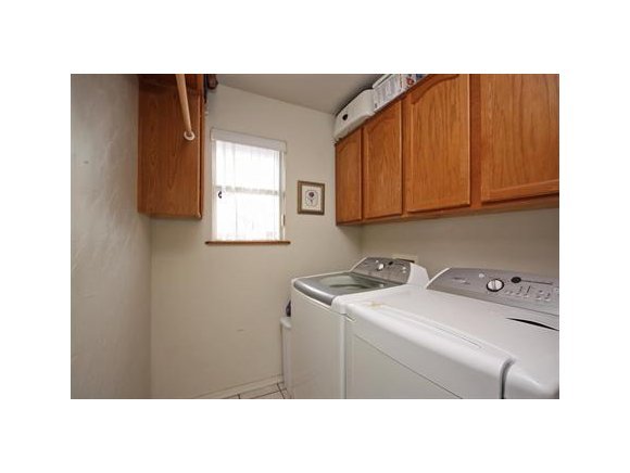 4336 North Sauter Drive East Prescott Valley, AZ 86314 - Photo 15 of 19 a utility room with sink dryer and washer