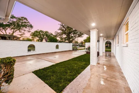 $575,000 | 3102 Rockmoor Court, Sugar Land, TX 77478