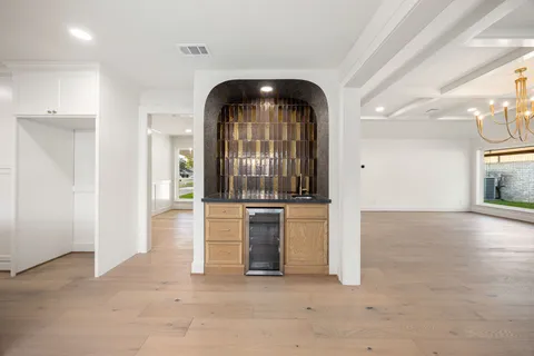 $575,000 | 3102 Rockmoor Court, Sugar Land, TX 77478