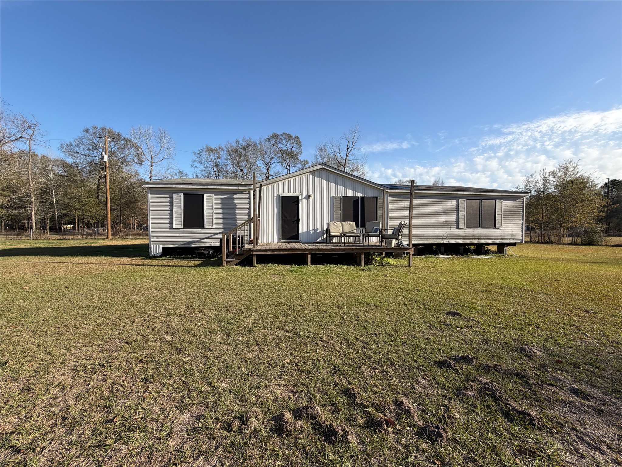 353 County Road 381 Cleveland, TX 77328 - Photo 2 of 6