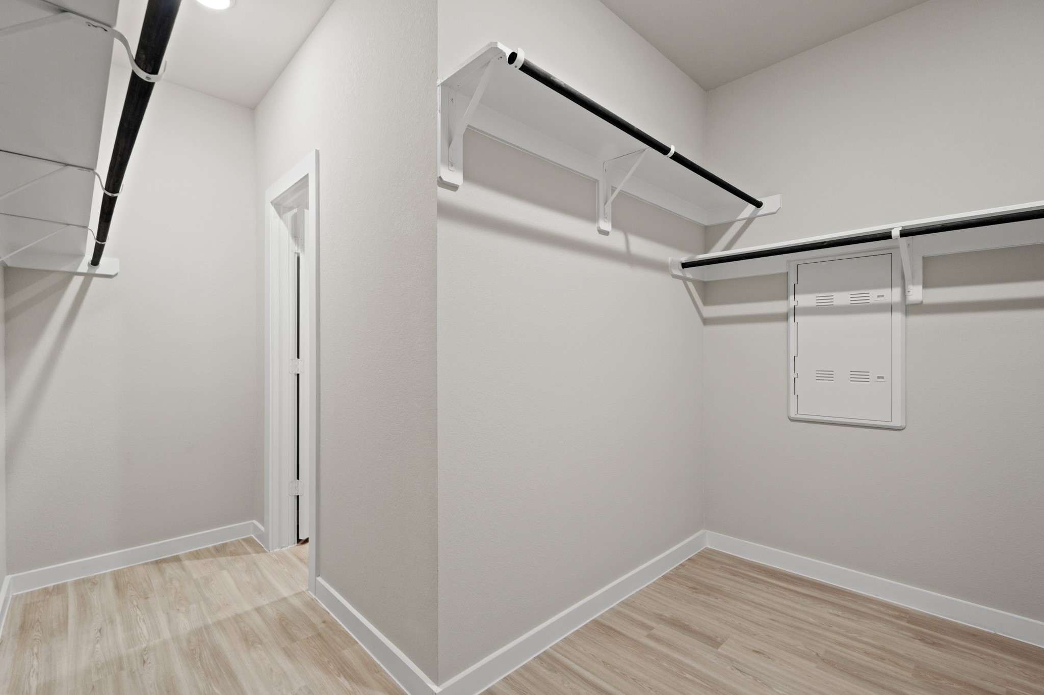 21667 Wave Holw Drive Cypress, TX 77433 - Photo 15 of 27 a view of small space