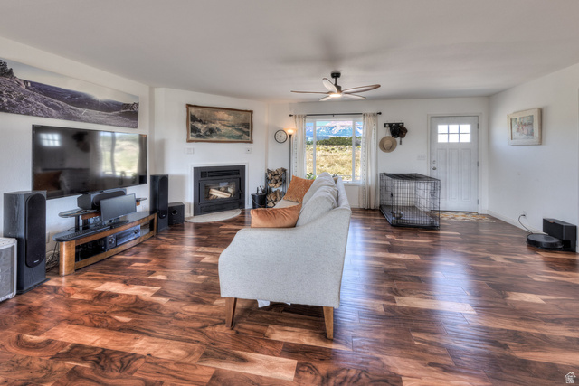 129 Deer Creek Road, Unit 9 La Sal, UT 84530 - Photo 11 of 32