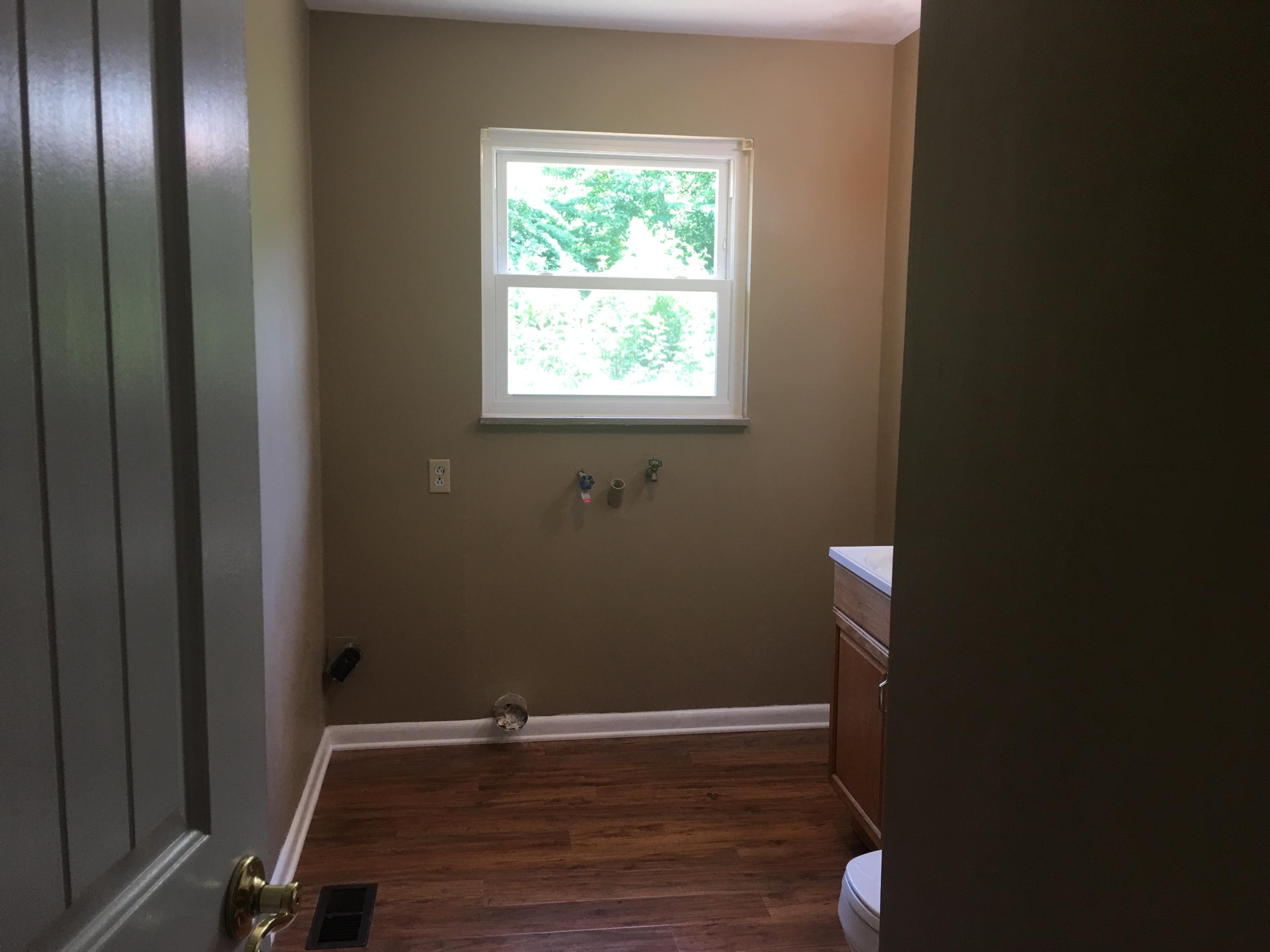 727 Mehaffey Road Powell, TN 37849 - Photo 5 of 13 F1095ADB-12B9-4554-995C-1E46EE5DD92A