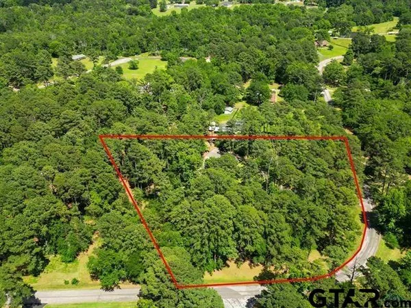 $494,000 | 300 Cumberland Lane, Henderson, TX 75652