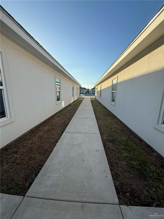 1316 South Xanthia Street, Unit 4 Mission, TX 78573 - Photo 7 of 17