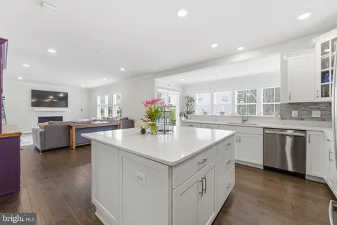 $1,060,000 | 17086 Oxley Farm Road, Poolesville, MD 20837