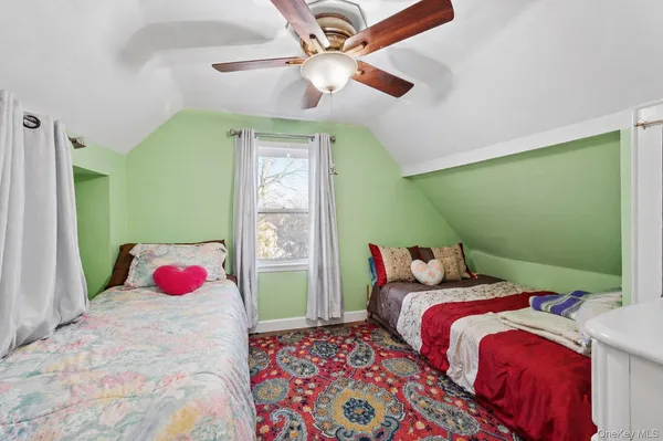 $599,999 | 708 Prospect Place, Bellmore, NY 11710