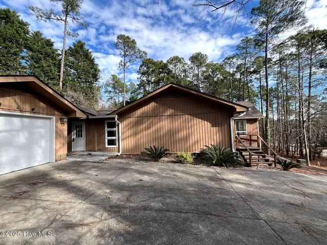 $2,200 | 7 Ash Court, Pinehurst, NC 28374