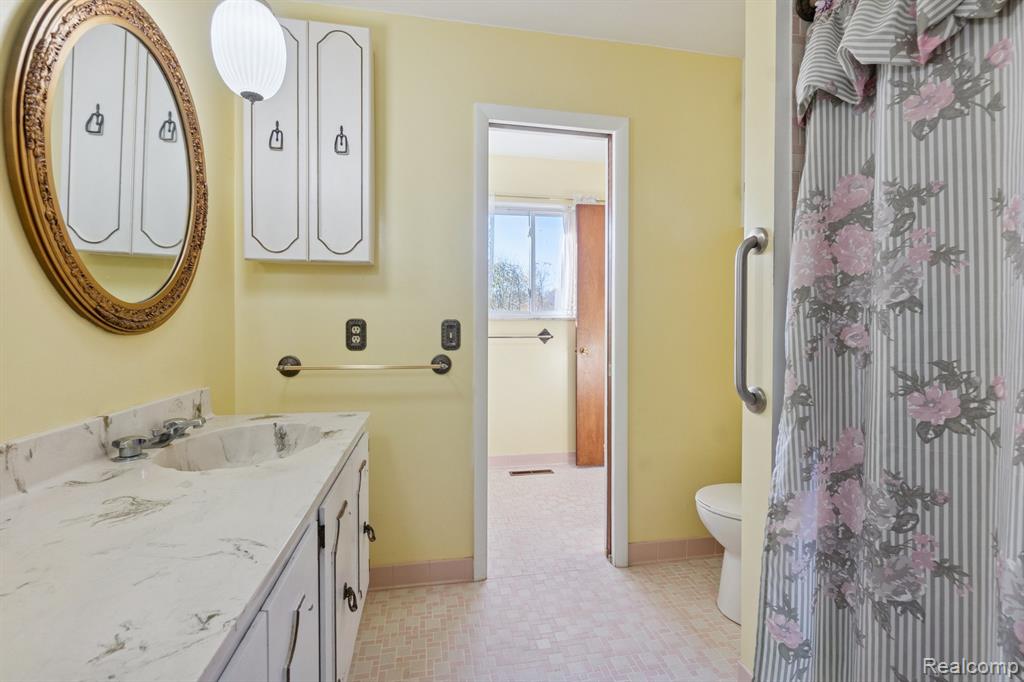 15016 East Road Montrose, MI 48457 - Photo 9 of 24 Gallery Image 9