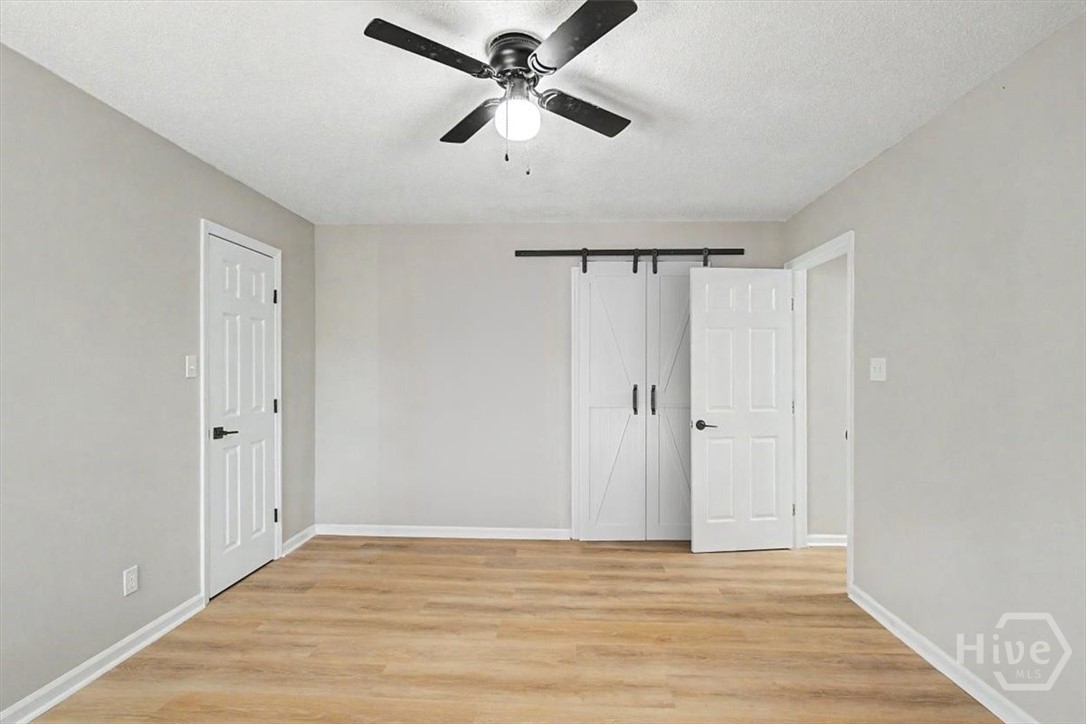 135 Backshell Road Savannah, GA 31404 - Photo 24 of 41 Primary bedroom