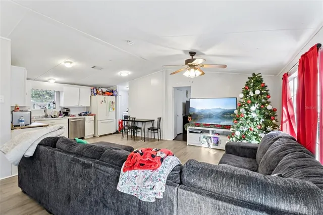 $350,000 | 16642 Southeast 58th Avenue, Summerfield, FL 34491