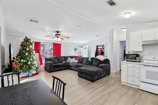 $350,000 | 16642 Southeast 58th Avenue, Summerfield, FL 34491