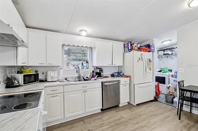 $350,000 | 16642 Southeast 58th Avenue, Summerfield, FL 34491