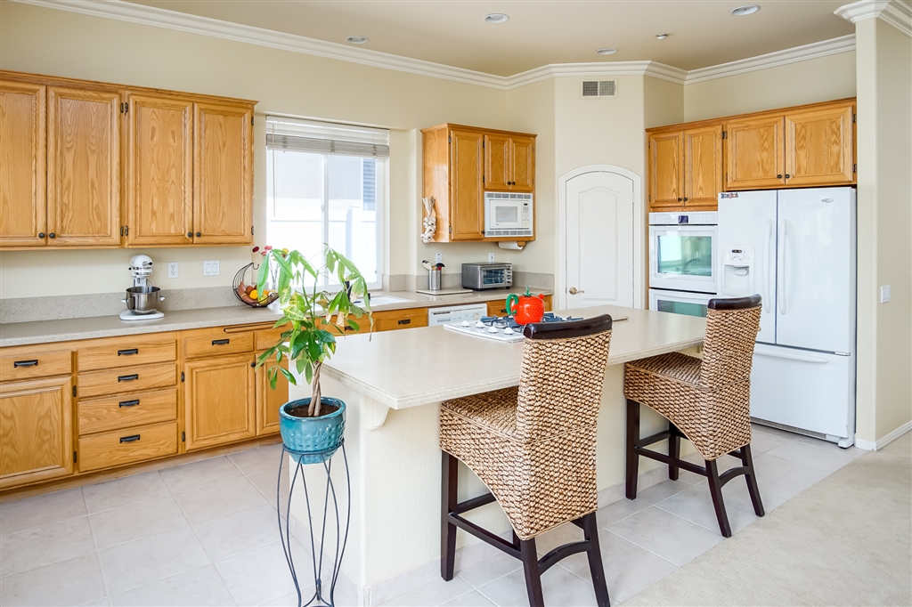 2357 Old Ranch Road Escondido, CA 92027 - Photo 11 of 25