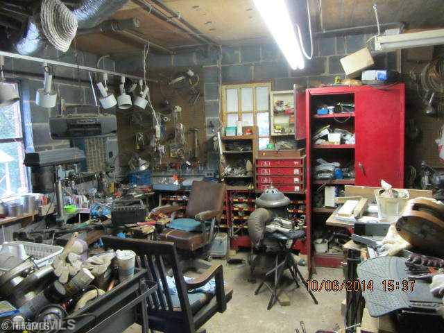 211 Country Club Road Mount Airy, NC 27030 - Photo 15 of 16 Workshop.