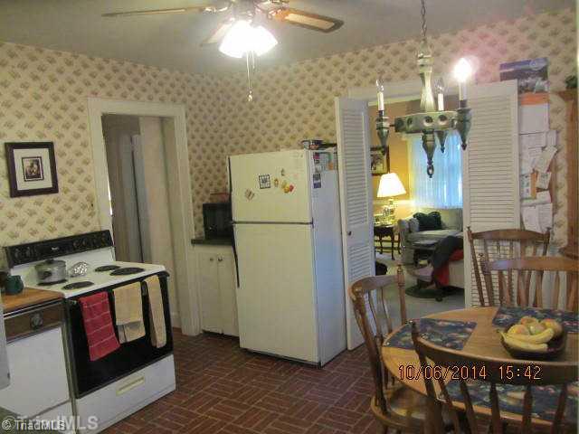 211 Country Club Road Mount Airy, NC 27030 - Photo 4 of 16 Kitchen.