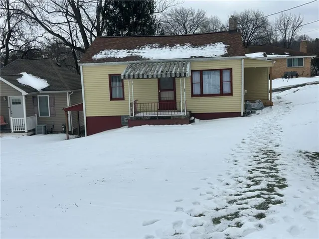 $950 | 807 2nd Street, Canonsburg, PA 15317