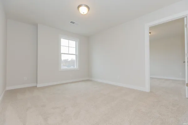 $387,800 | 2715 Hauschild Drive, Evansville, IN 47712