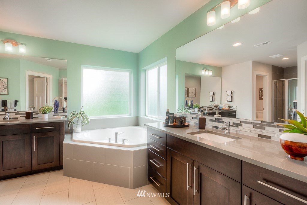 1210 199th Street Southeast, Unit ARV40 Bothell, WA 98012 - Photo 11 of 18 Gallery Image 11