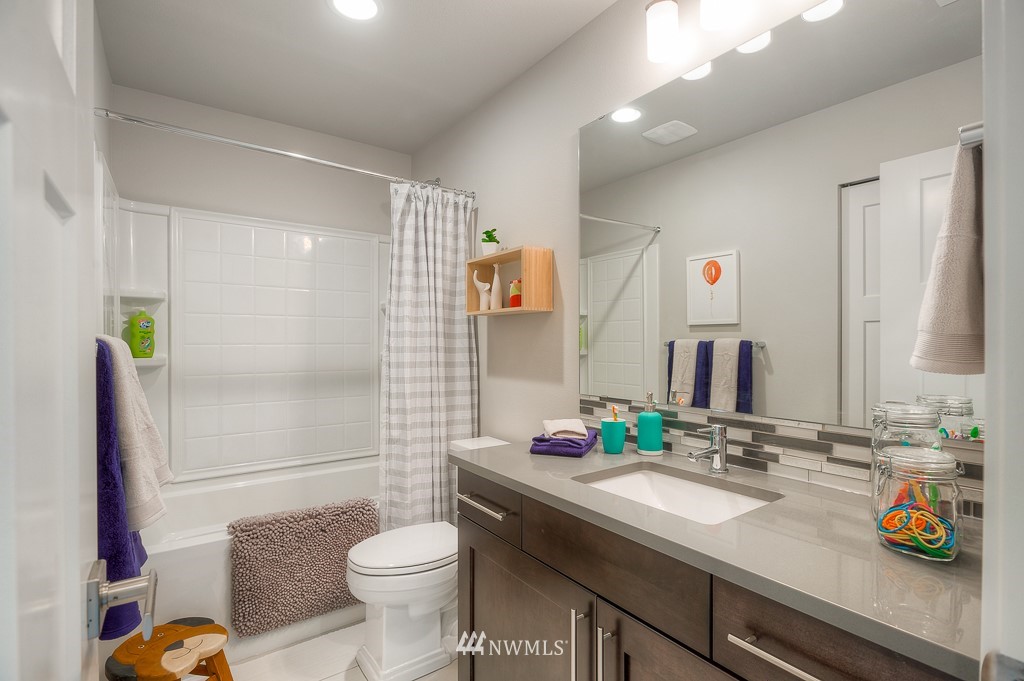 1210 199th Street Southeast, Unit ARV40 Bothell, WA 98012 - Photo 16 of 18 Gallery Image 16