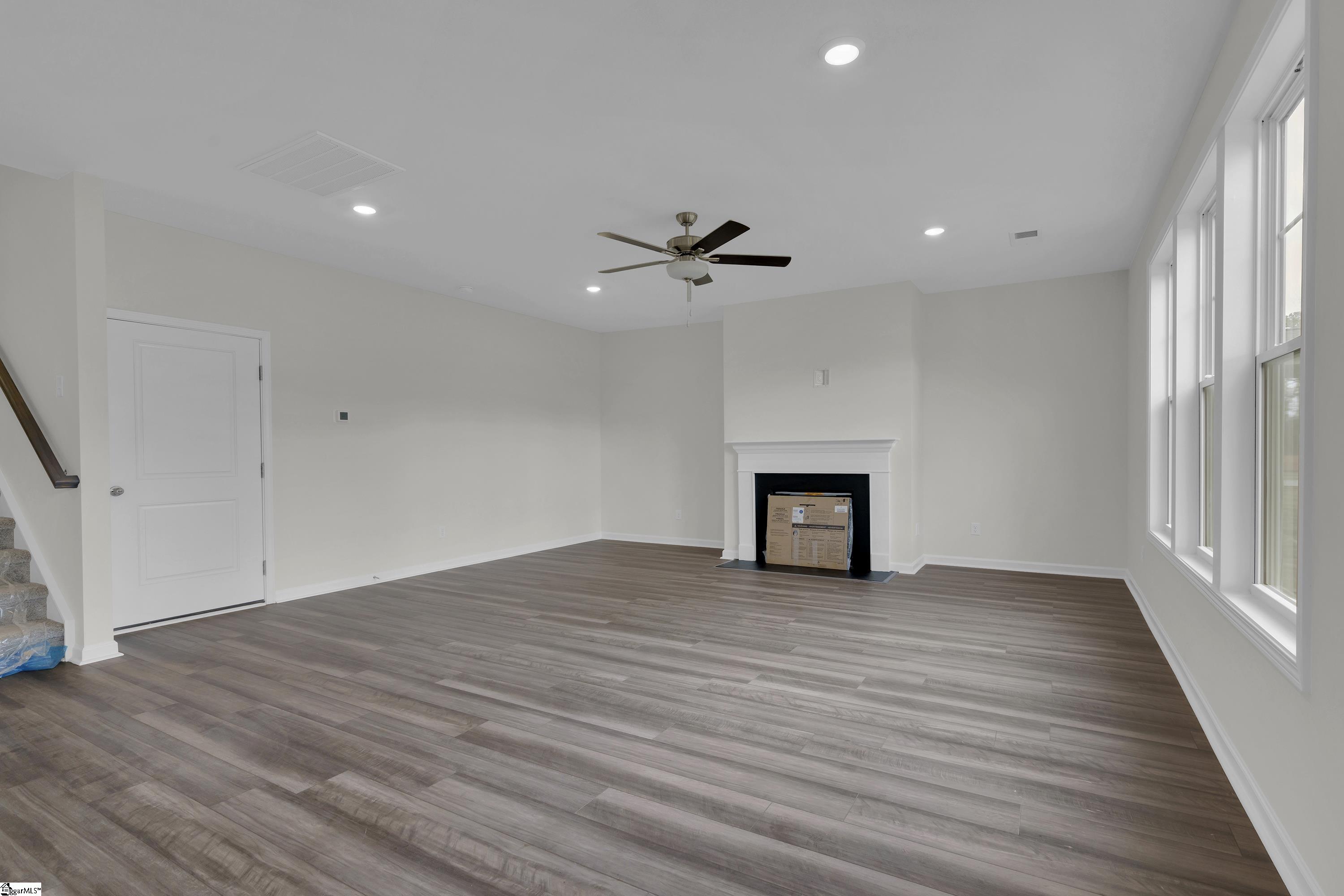 176 Hunter Ridge Drive Boiling Springs, SC 29316 - Photo 10 of 25