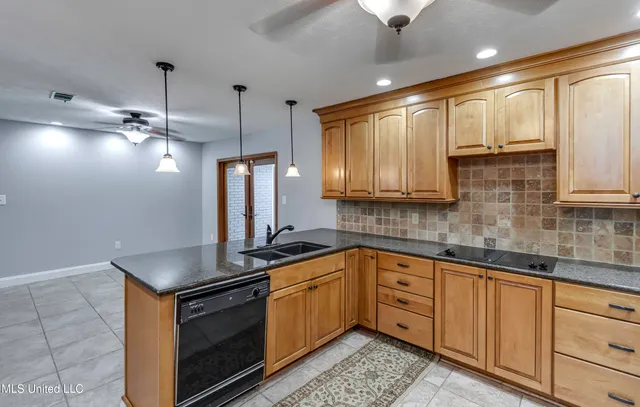 $259,900 | 126 Plum Tree Road, Brandon, MS 39047