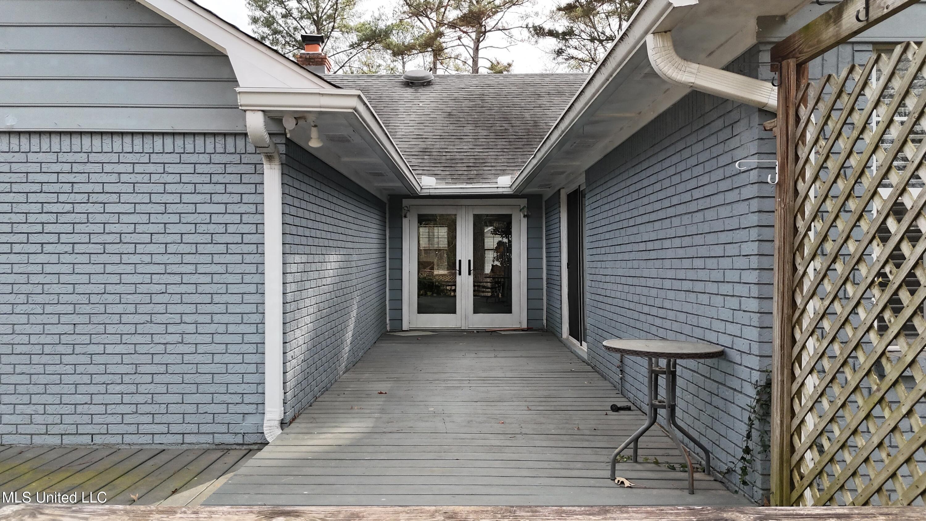 126 Plum Tree Road Brandon, MS 39047 - Photo 72 of 73 dji_fly_20260108_132944_0032_17679828398