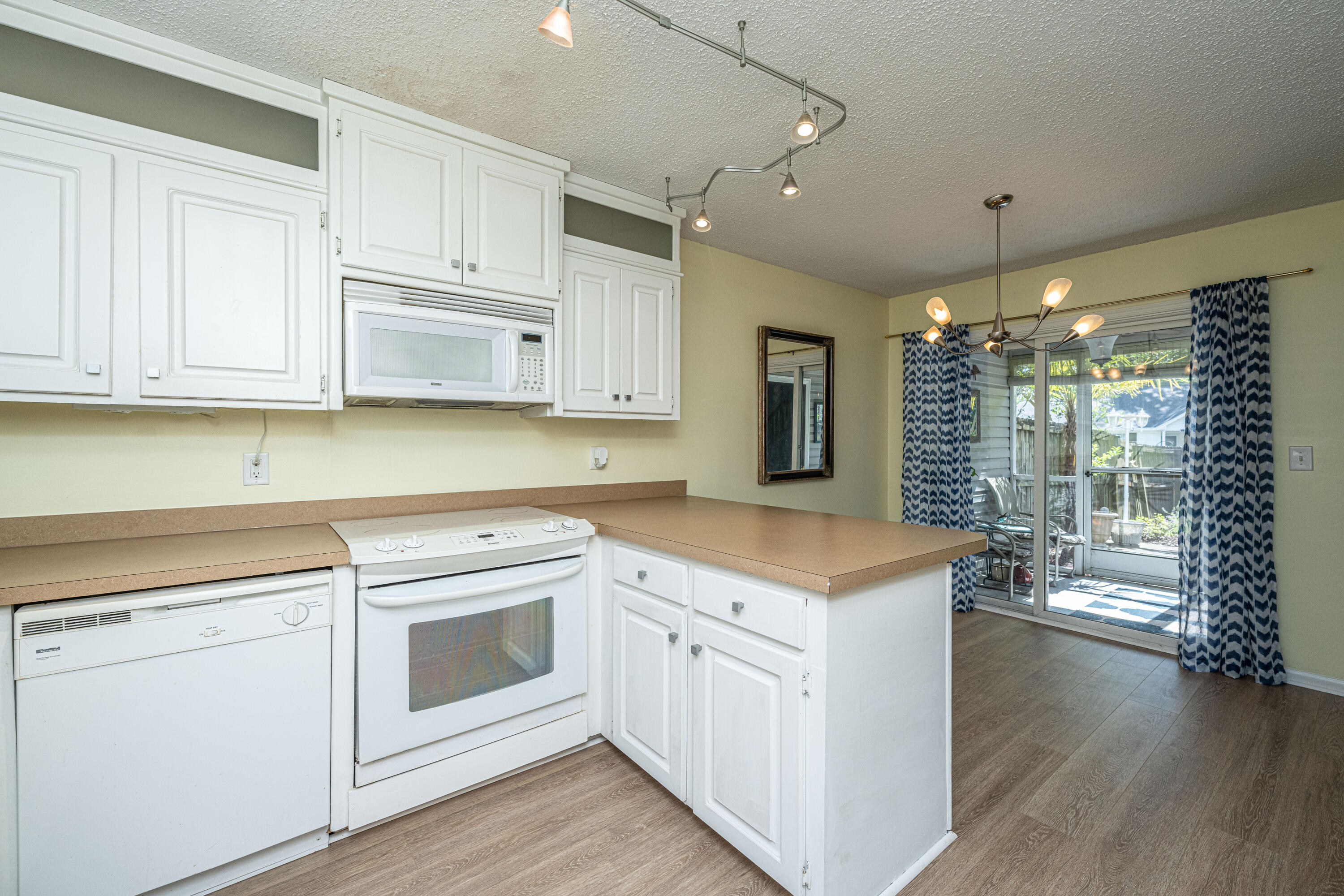 16 Rudwick Circle Goose Creek, SC 29445 - Photo 5 of 17 16RudwickCir17