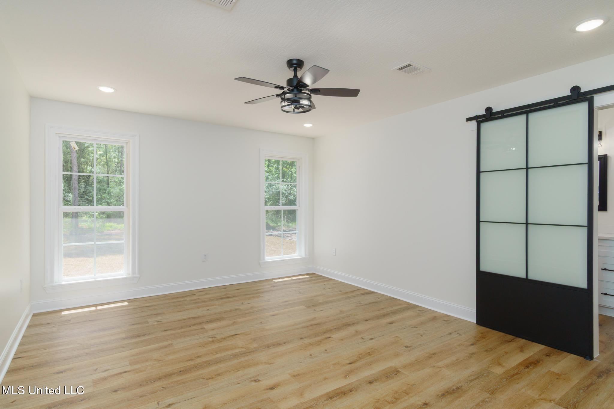25 Maple Road-7