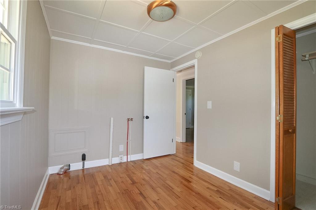 1279 Hoots Road Ronda, NC 28670 - Photo 21 of 45 Gallery Image 21