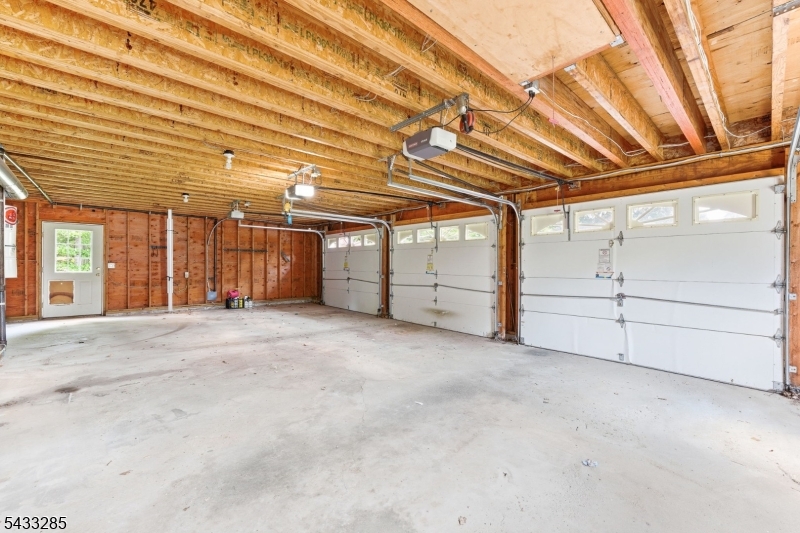 3 Elm Street Chester, NJ 07930 - Photo 16 of 40