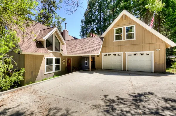 $790,000 | 41092 Woodridge Lane, Shaver Lake, CA 93664