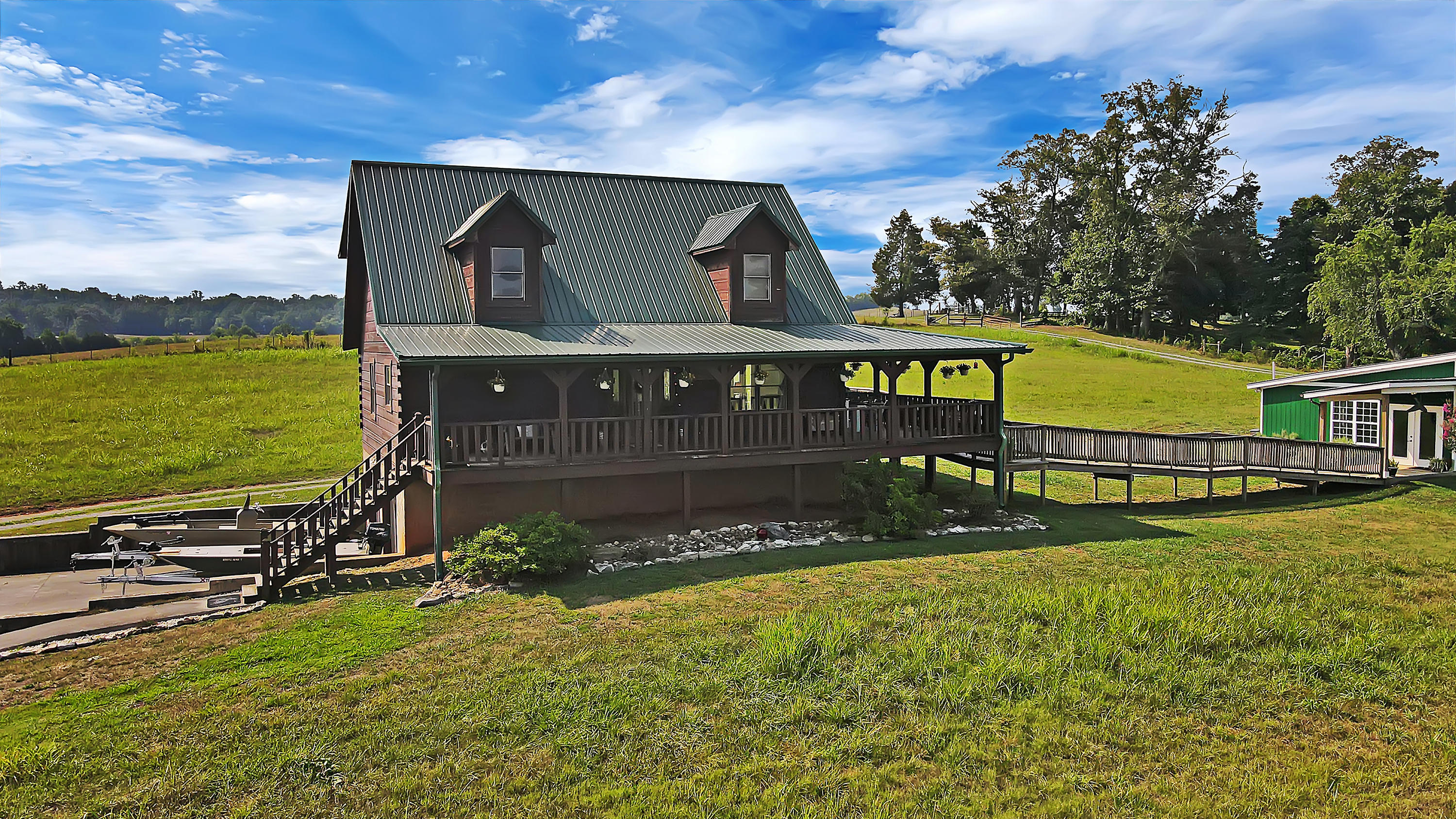 2570 Black Road Greenback, TN 37742 - Photo 1 of 35 Front view