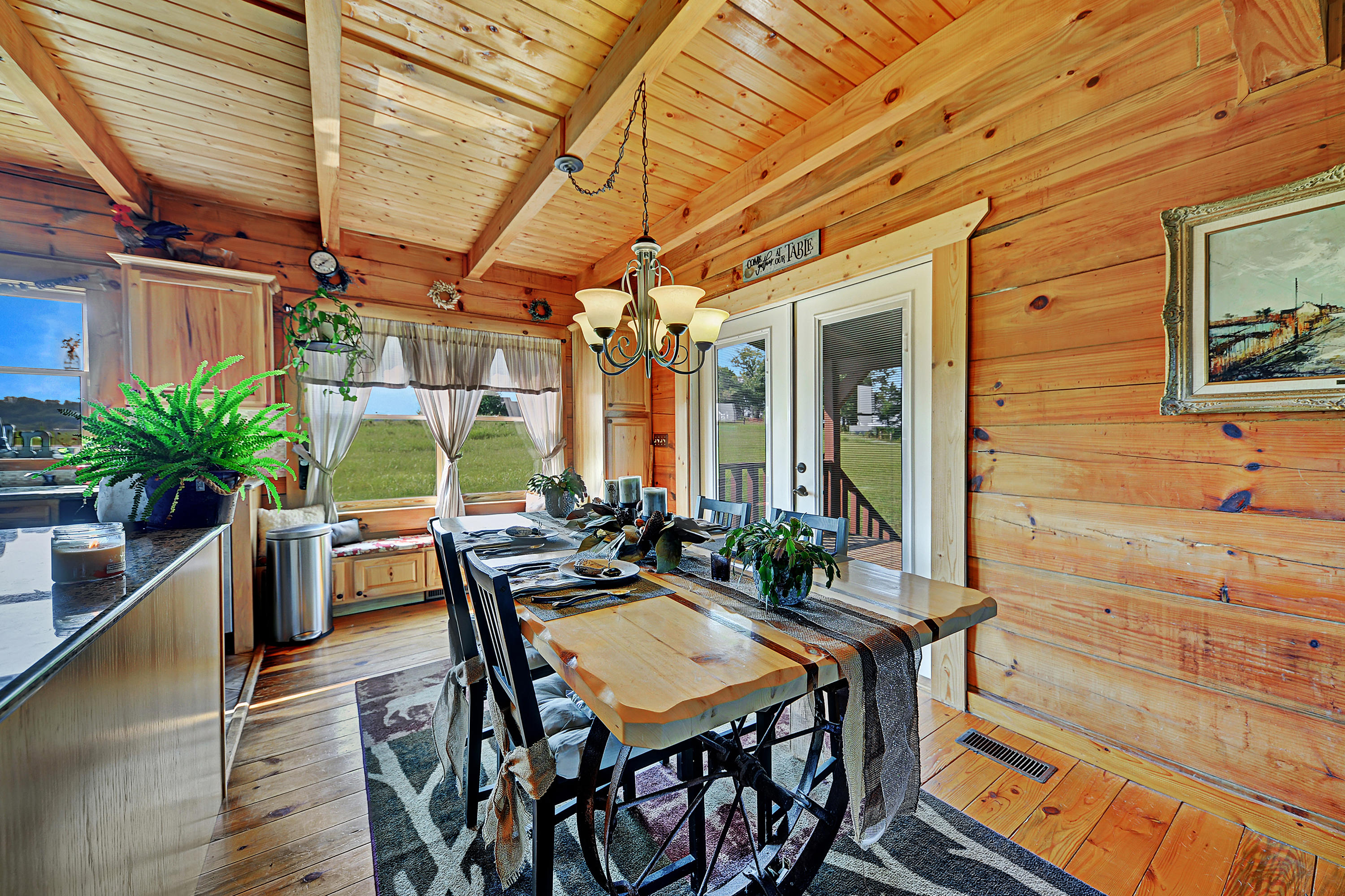 2570 Black Road Greenback, TN 37742 - Photo 12 of 35 Dining