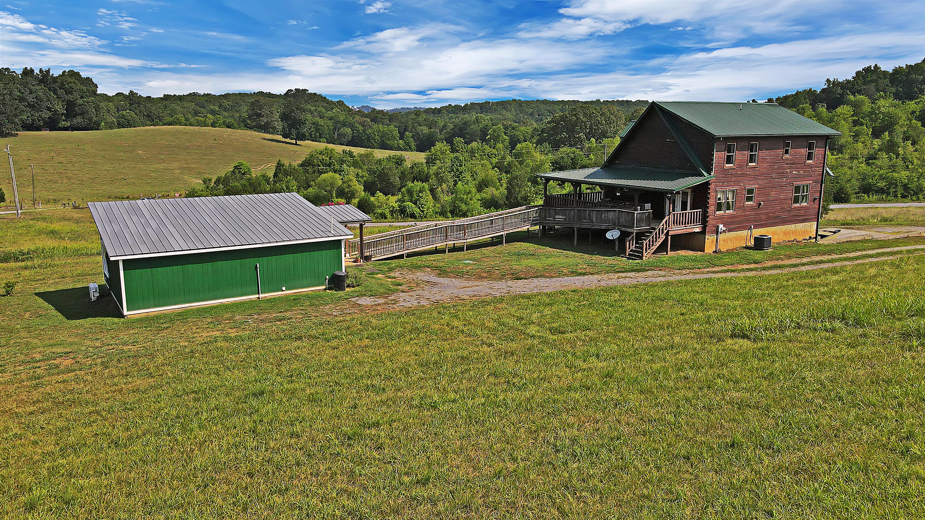 2570 Black Road Greenback, TN 37742 - Photo 32 of 35 AgentOptix -40 (1)